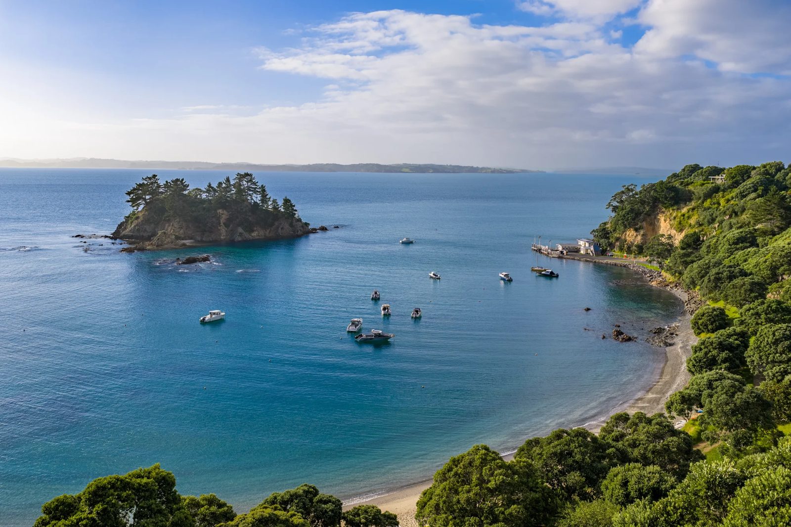 4 Marine Park Avenue, Rakino Island