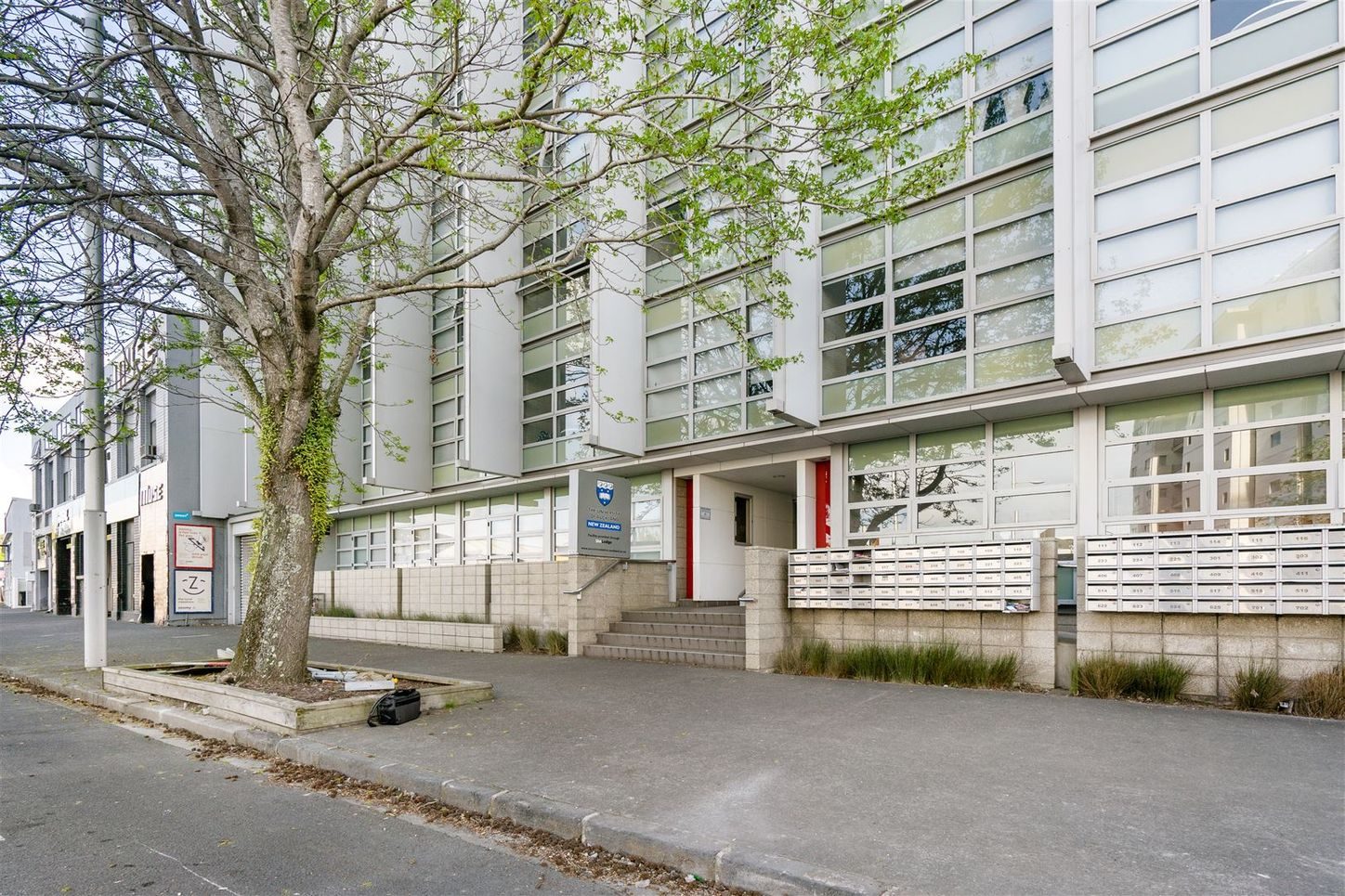 712/133 Beach Road, Auckland Central, photo 3