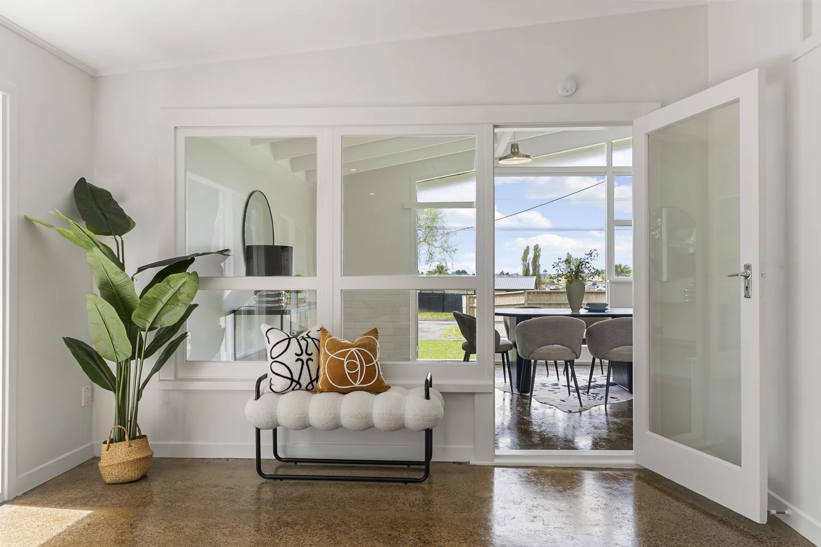 246 Glengarry Road, Glen Eden, photo 5