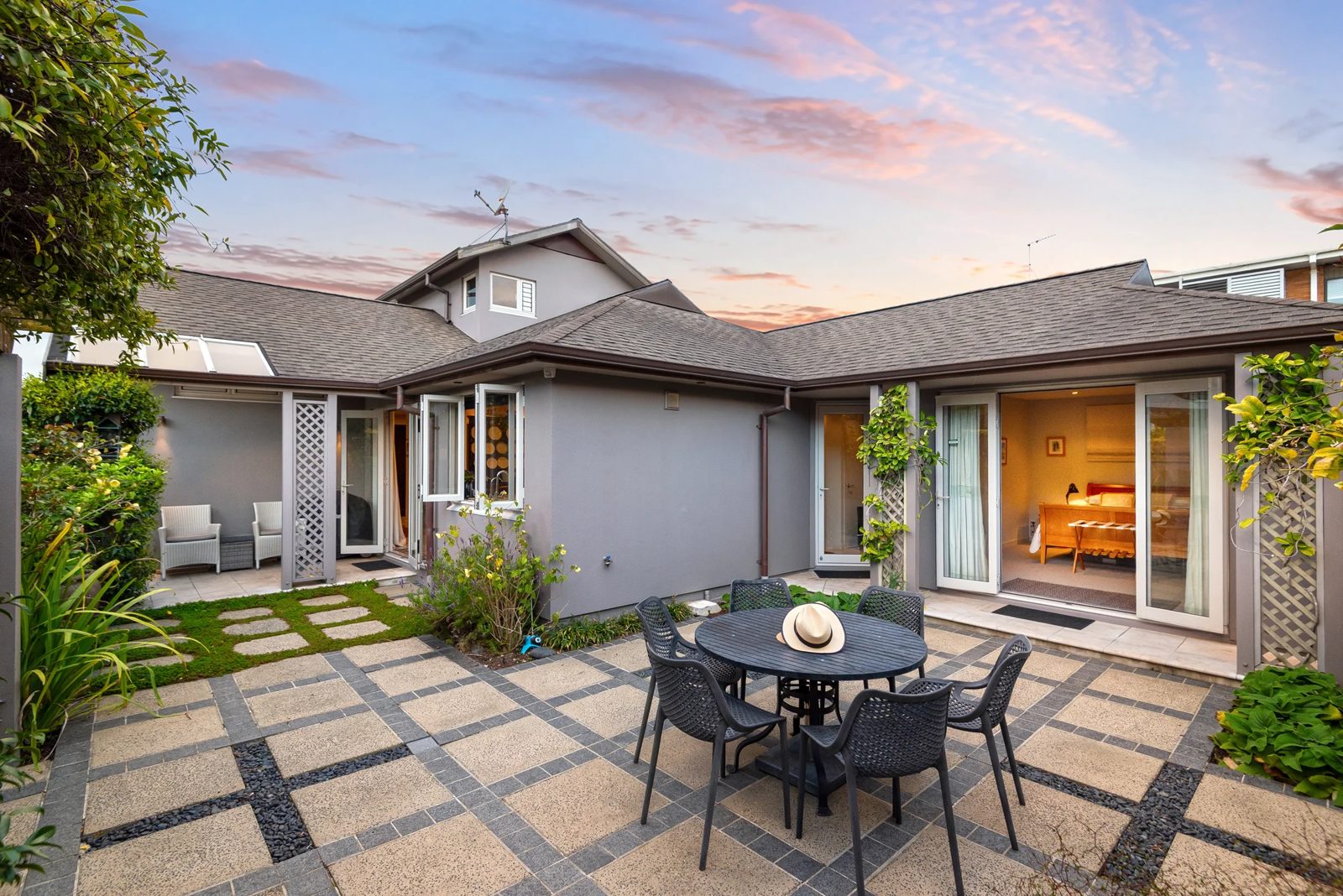 8 Beacholm Road, Takapuna, photo 1