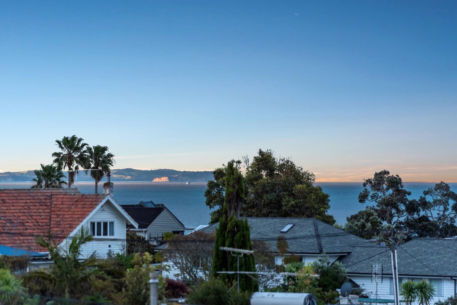 8 Beacholm Road, Takapuna, photo 13