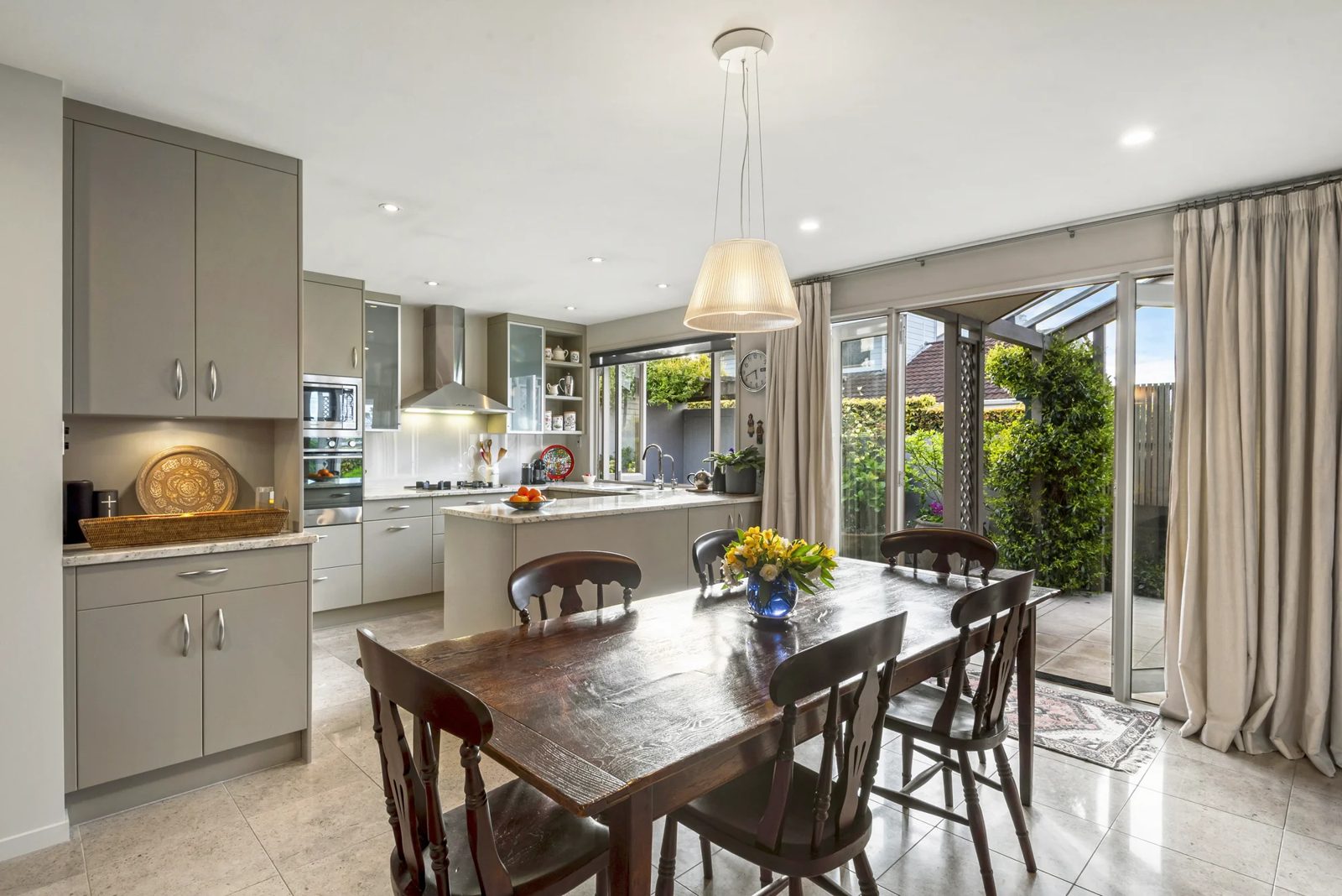 8 Beacholm Road, Takapuna, photo 4