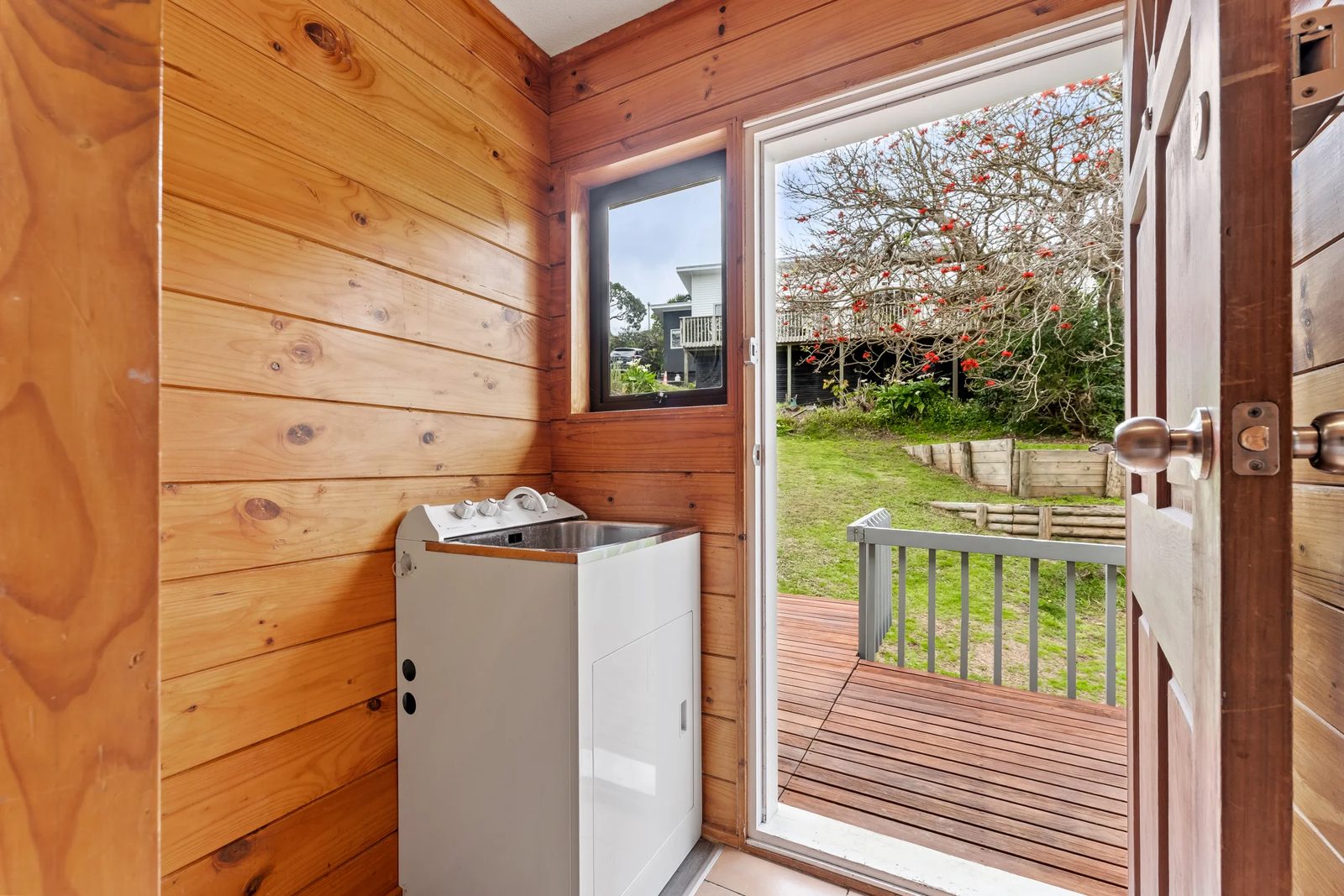 12 Delshaw Avenue, Stanmore Bay, photo 19