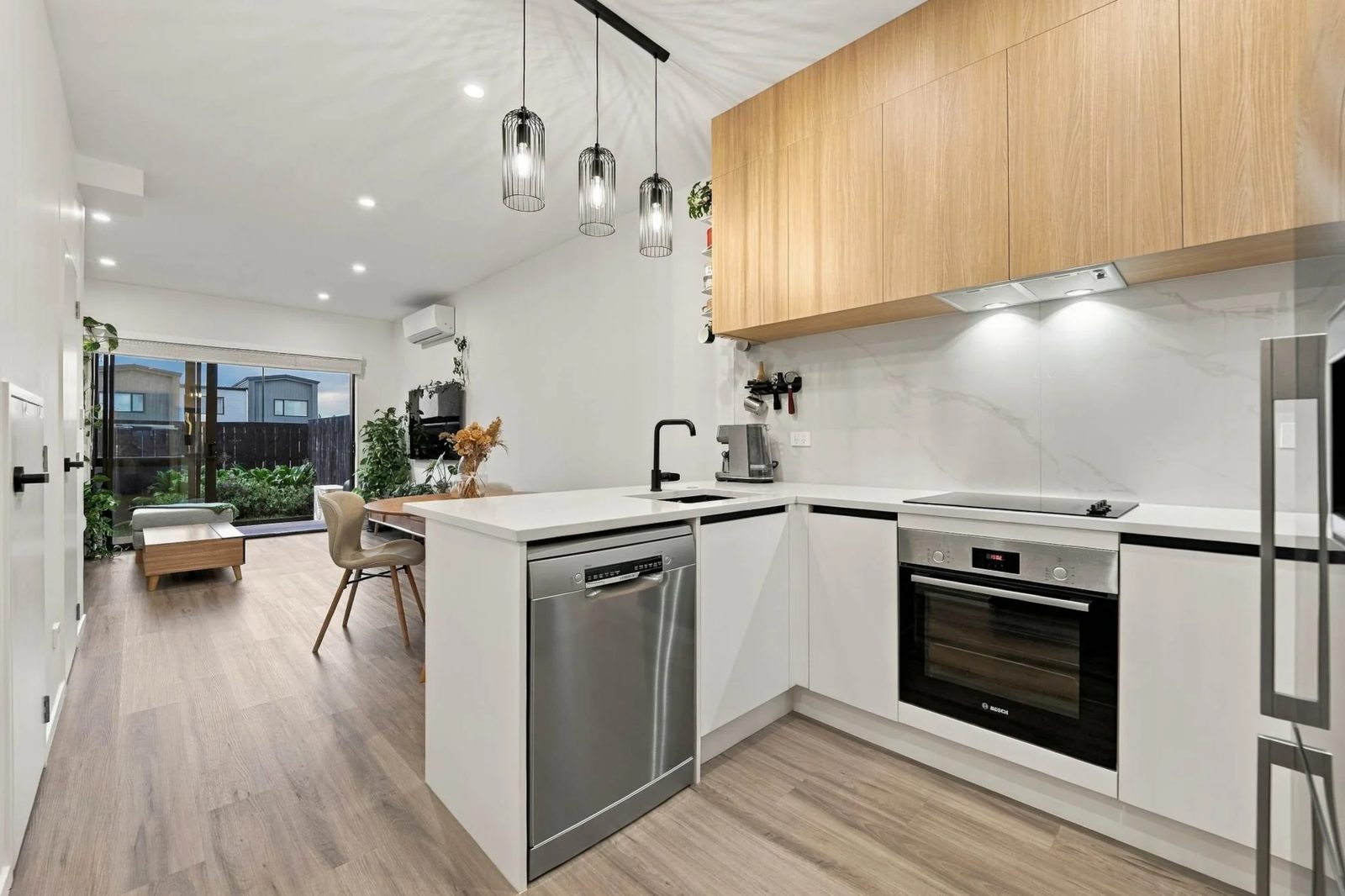 18 Kiato Lane, Flat Bush, photo 1