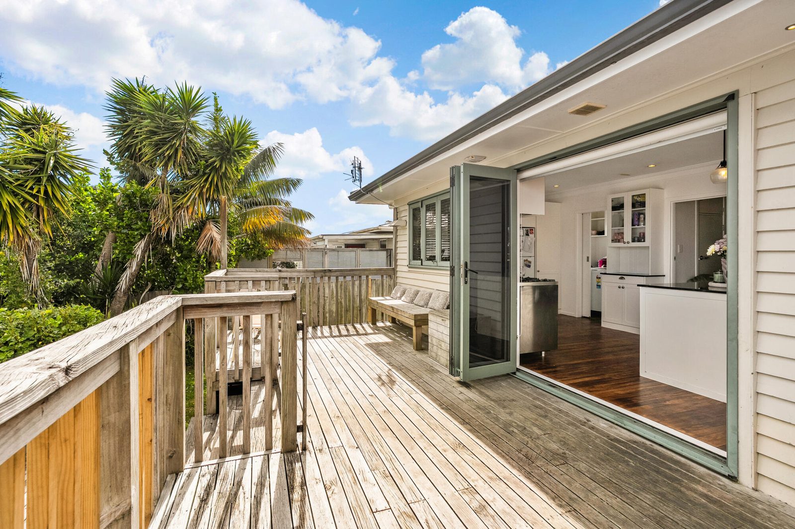 118 Taikata Road, Te Atatu Peninsula, photo 13