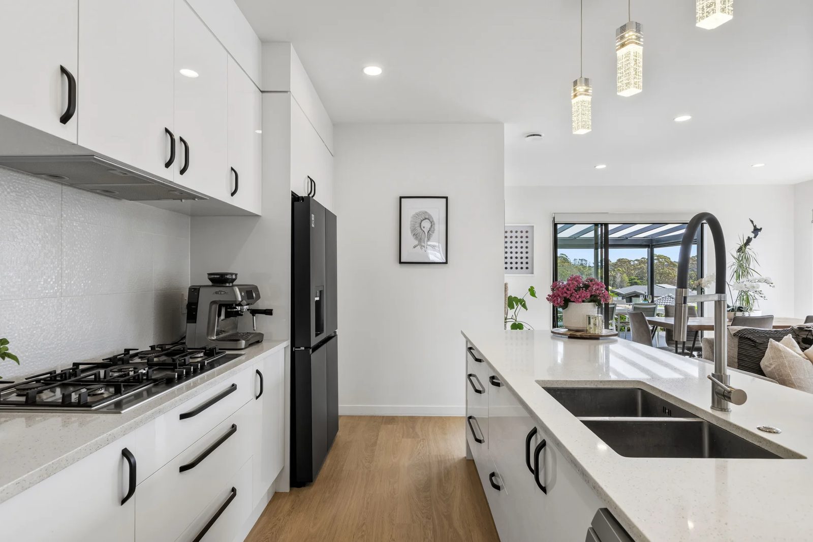 15 Tautoru Avenue, Orewa, photo 5