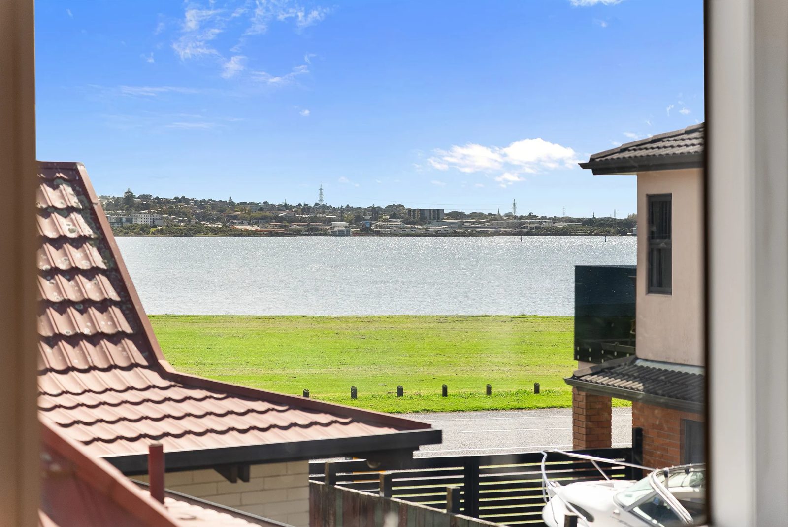84 Kiwi Esplanade, Mangere Bridge, photo 11