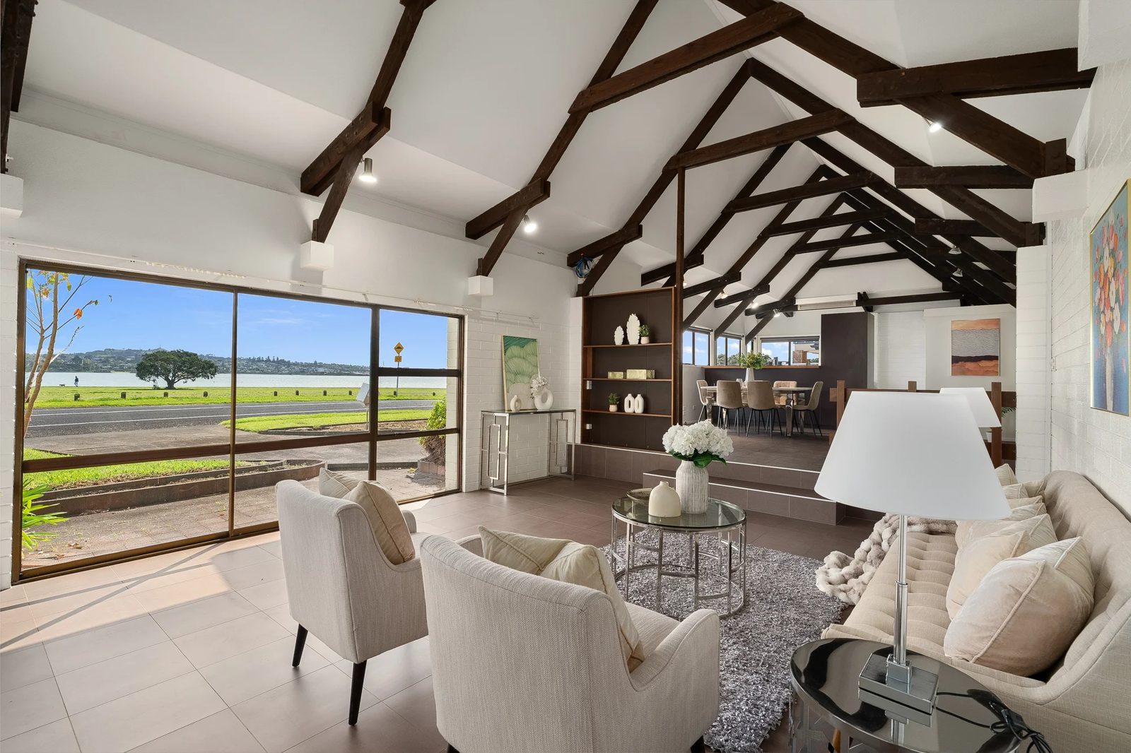 84 Kiwi Esplanade, Mangere Bridge, photo 5