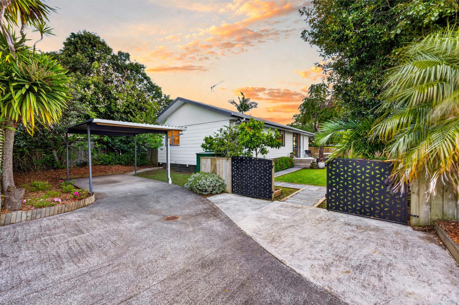 2 Kingfisher Place, Favona, photo 2