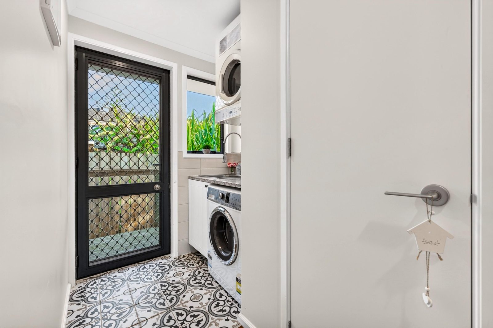 2 Kingfisher Place, Favona, photo 16