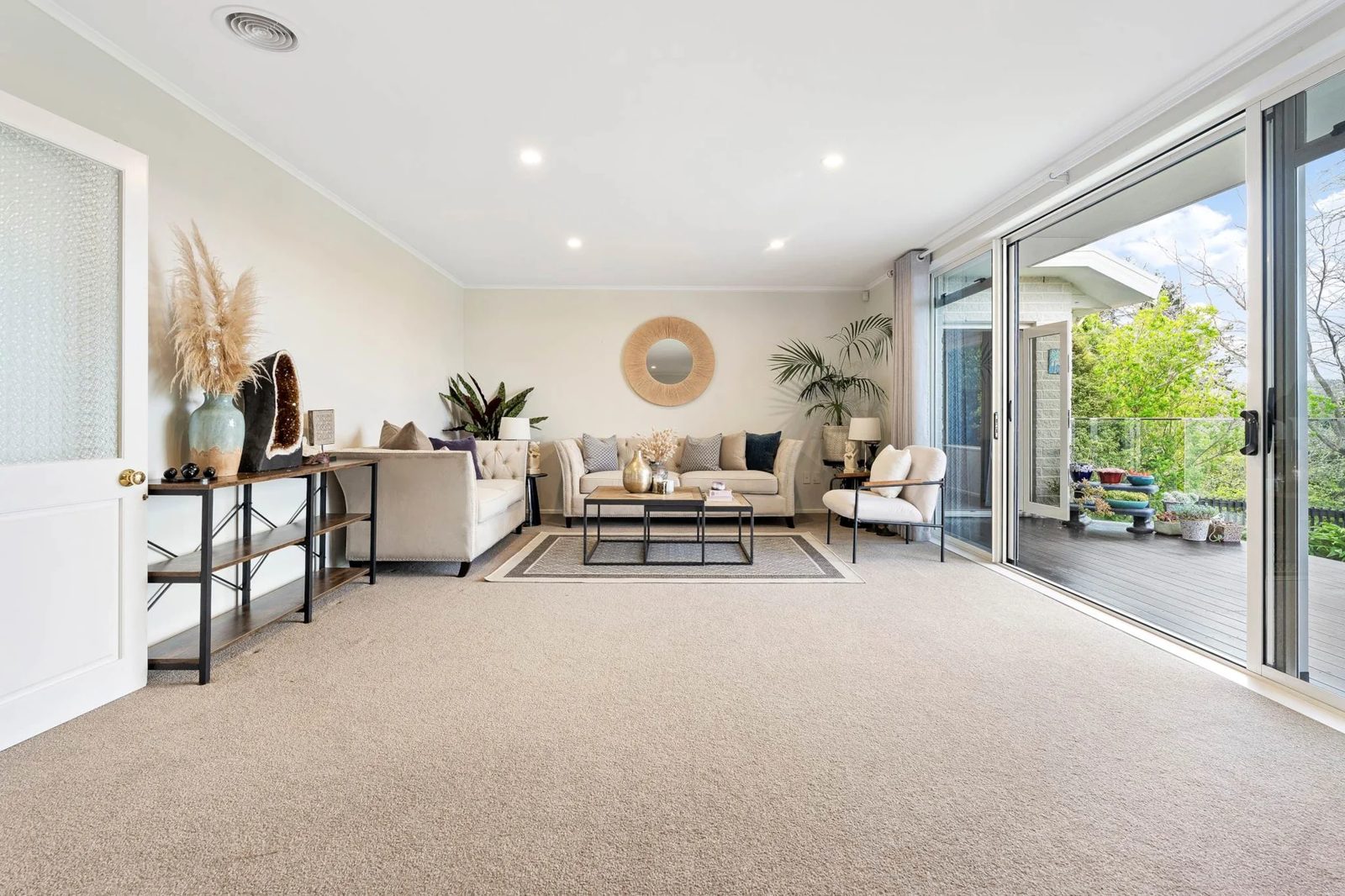 22 Windfall Grove, Greenhithe, photo 11