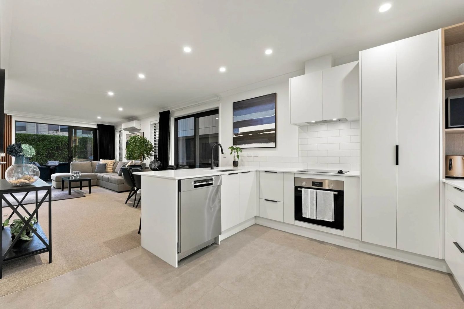 64 Kilcadden Drive, Flat Bush, photo 2