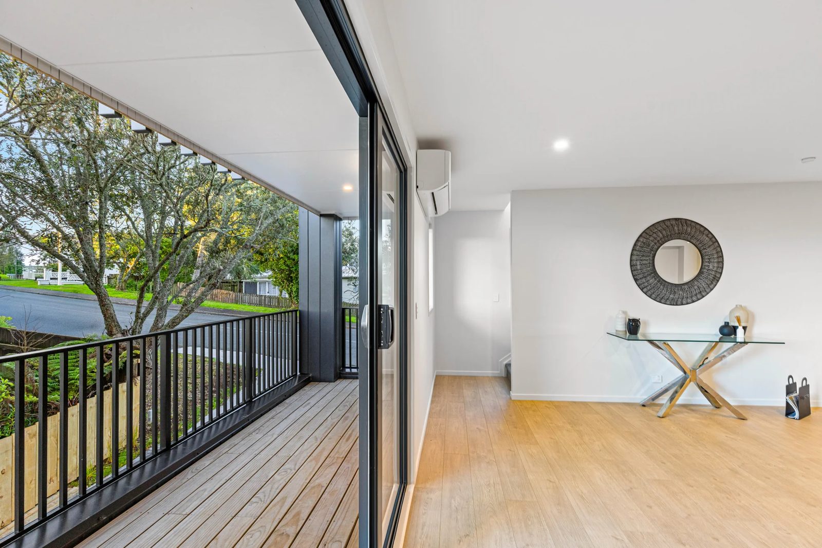 11A Fitzherbert Avenue, West Harbour, photo 4