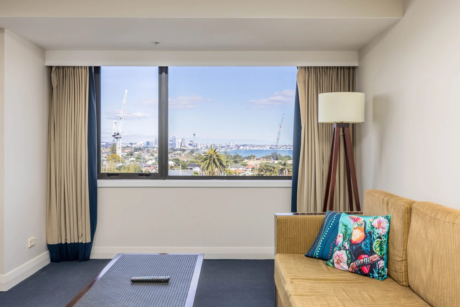 301917ad/9-17 Byron Avenue, Takapuna, photo 2