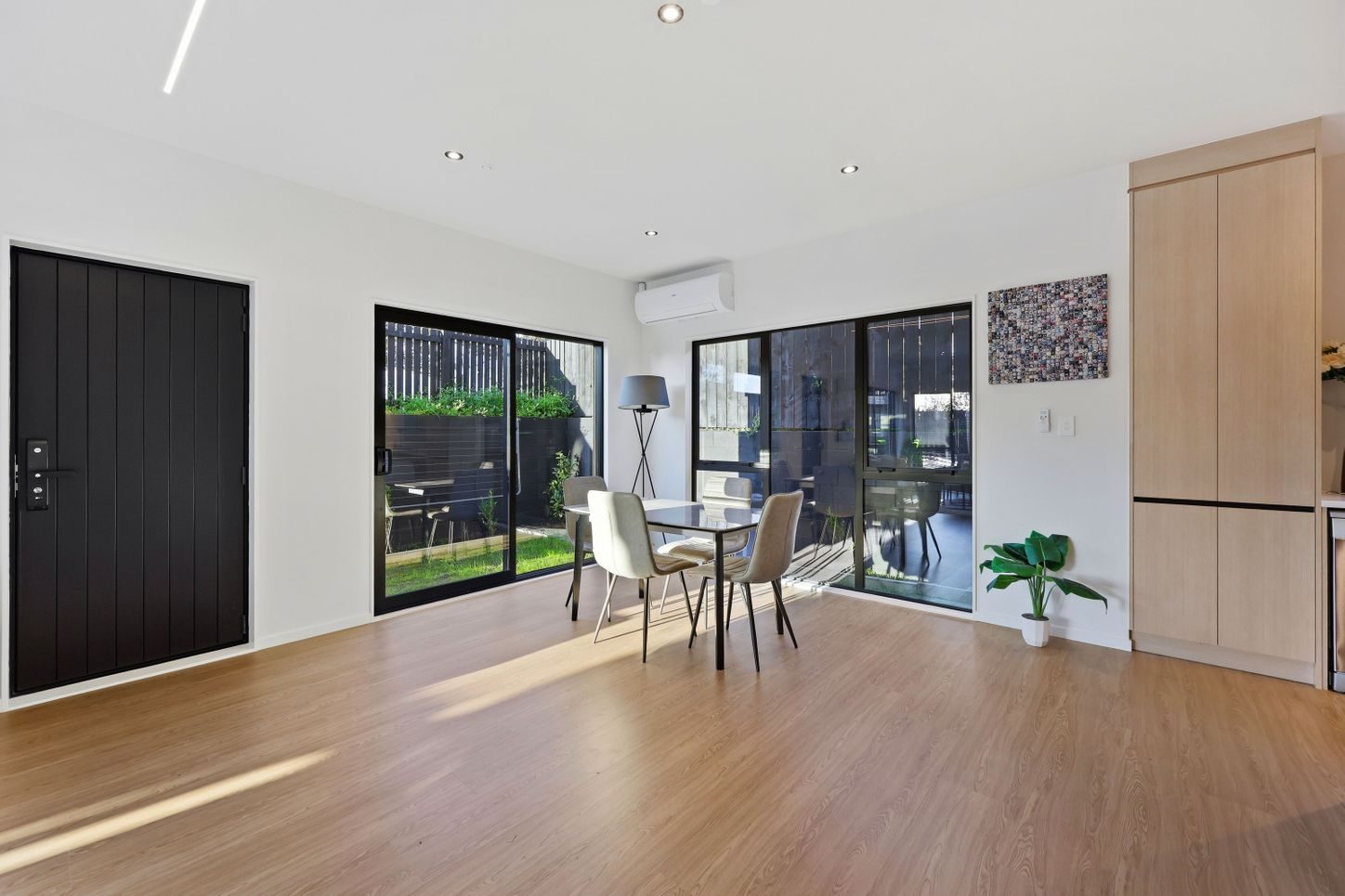B&C/18 Sunnyhill Crescent, Sunnyhills, photo 10