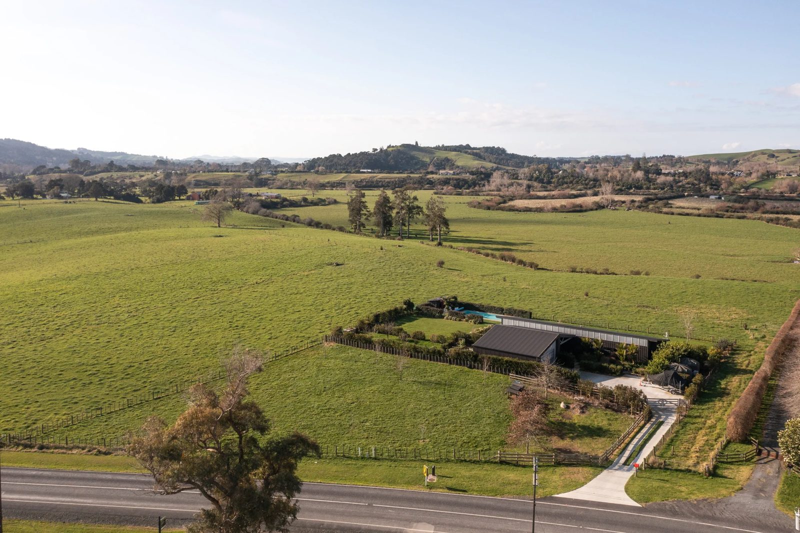 94 Monument Road, Clevedon, photo 8