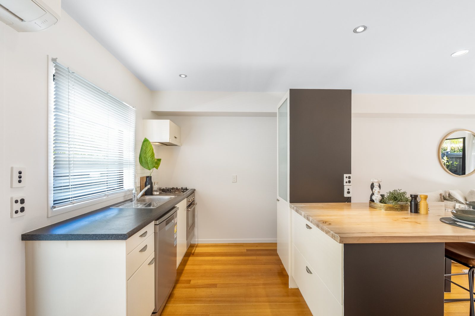 2G Wilton Street, Grey Lynn, photo 10