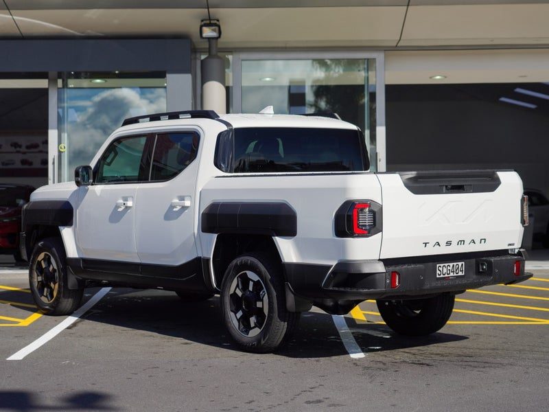 2026 Kia Tasman X-Line 4WD 2.2 Diesel DC Wellside, photo 2