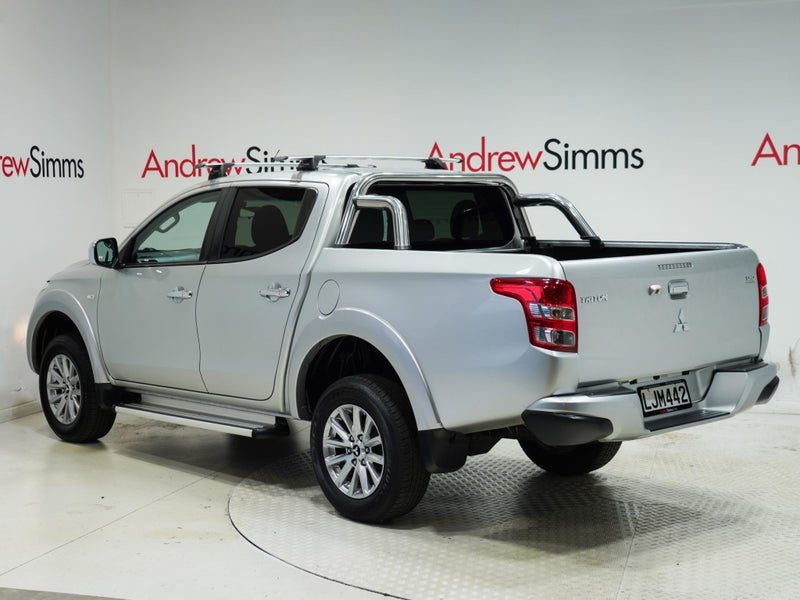 2018 Mitsubishi Triton DC Glxr 2.4D 5A 4Dr Wagon, photo 2