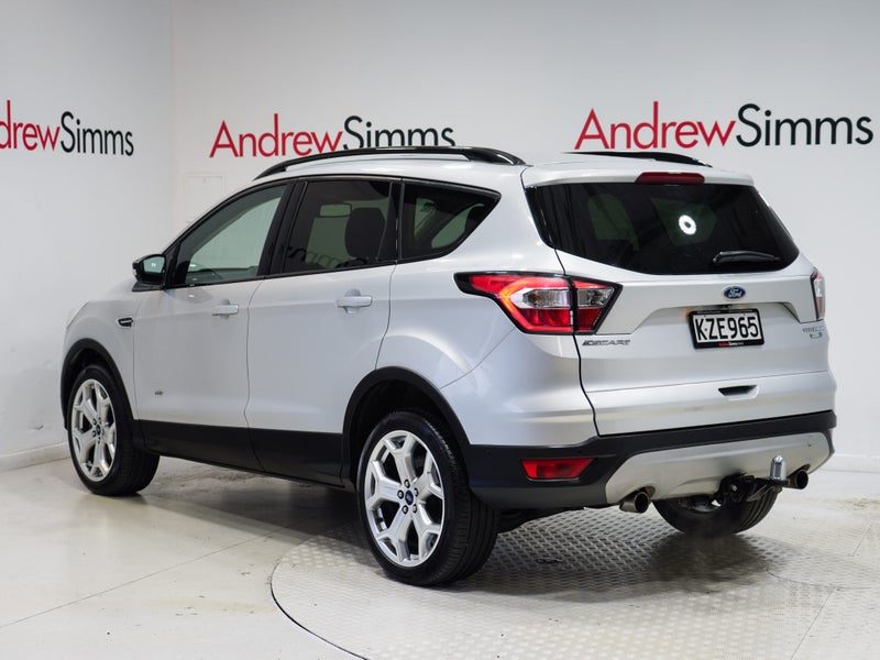 2017 Ford Escape Titanium AWD 2.0P 6A 4Dr Wagon, photo 2