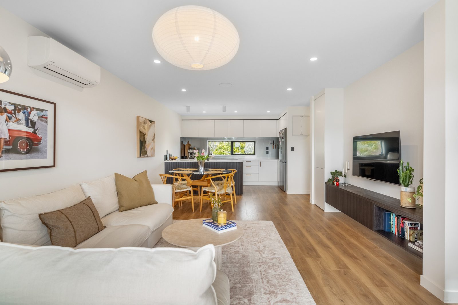 24C Essex Street, Te Atatu South, photo 9