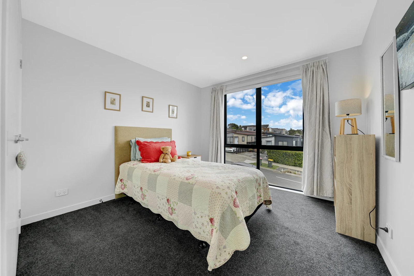 6 Canna Street, Flat Bush, photo 13