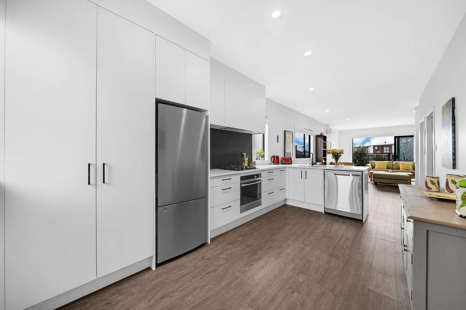 6 Canna Street, Flat Bush, photo 9