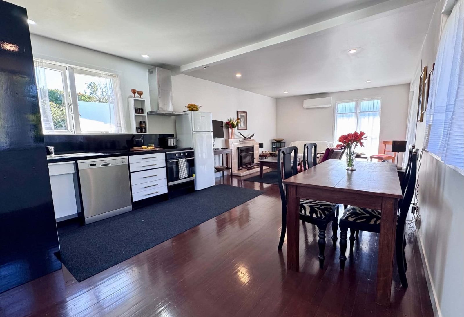 51 Rodney Street, Wellsford, photo 3