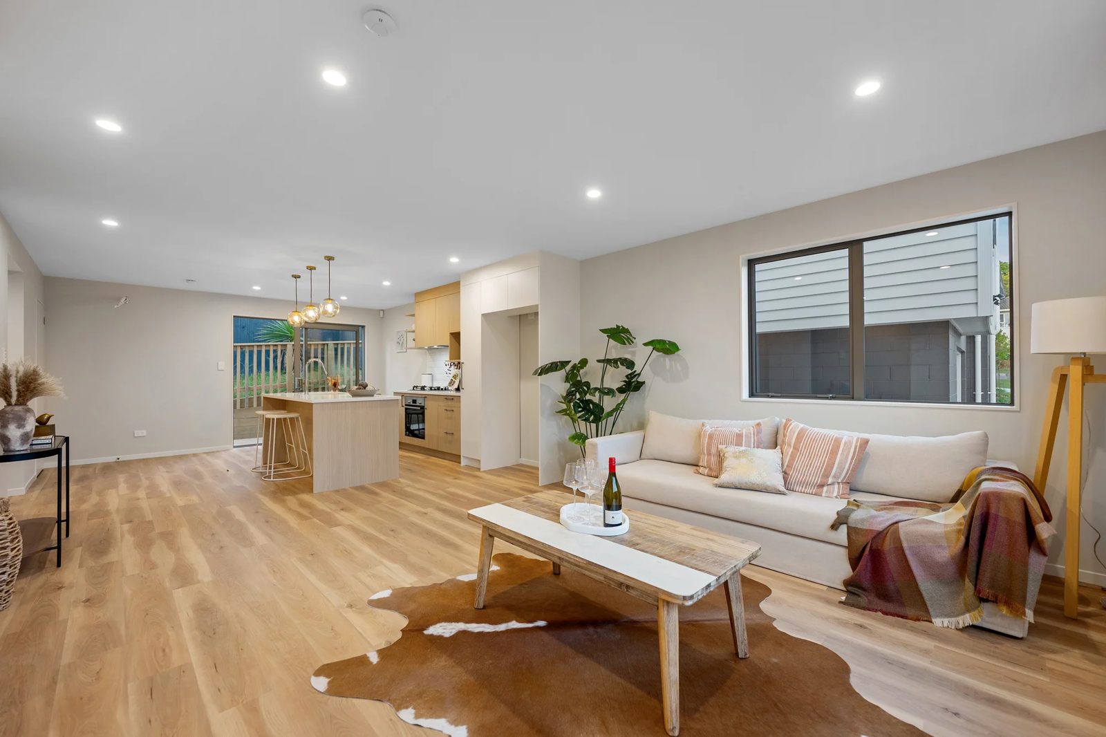 5C Lavery Place, Sunnynook, photo 2