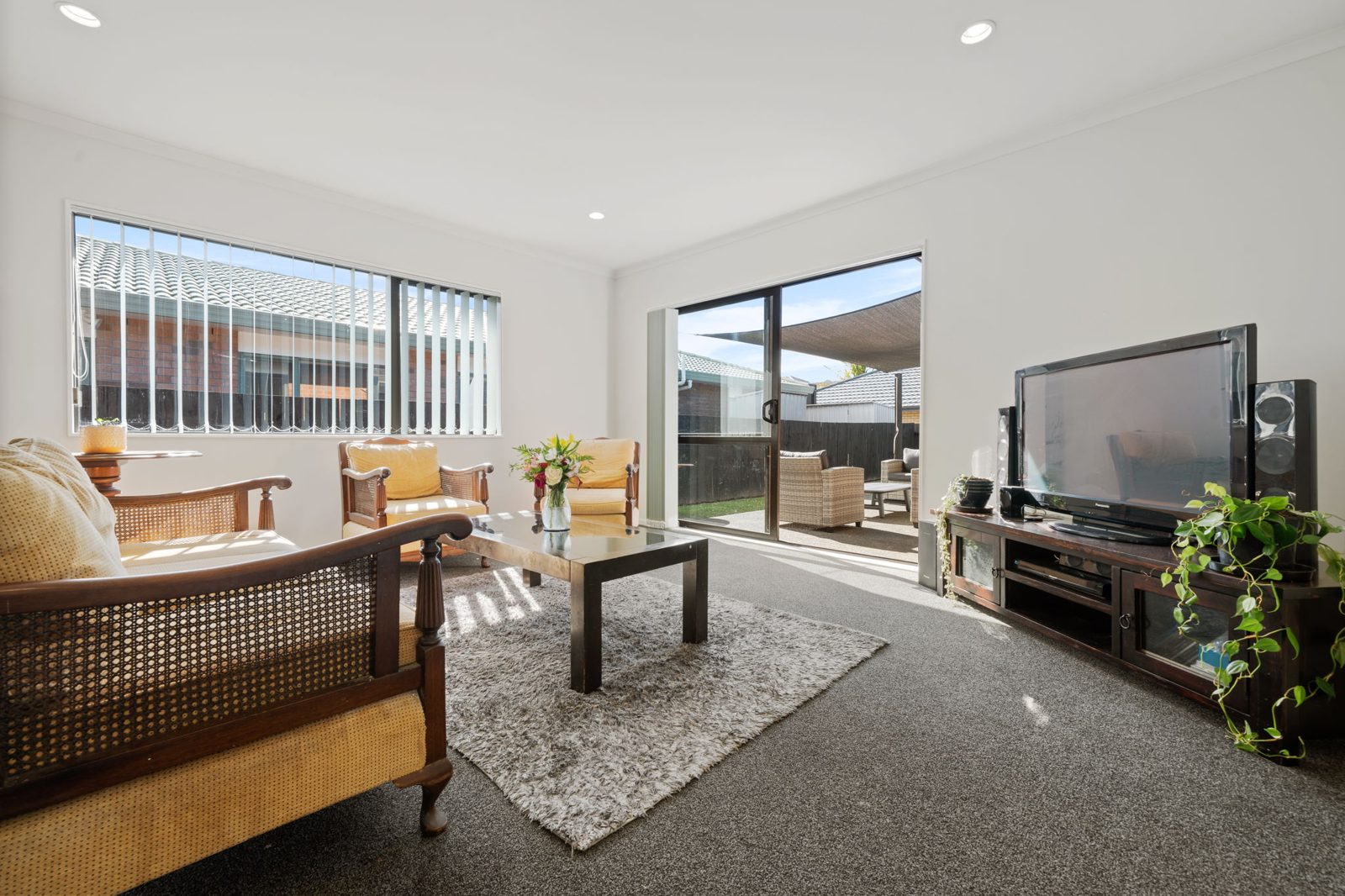 83 Pitt Avenue, Clendon Park, photo 3