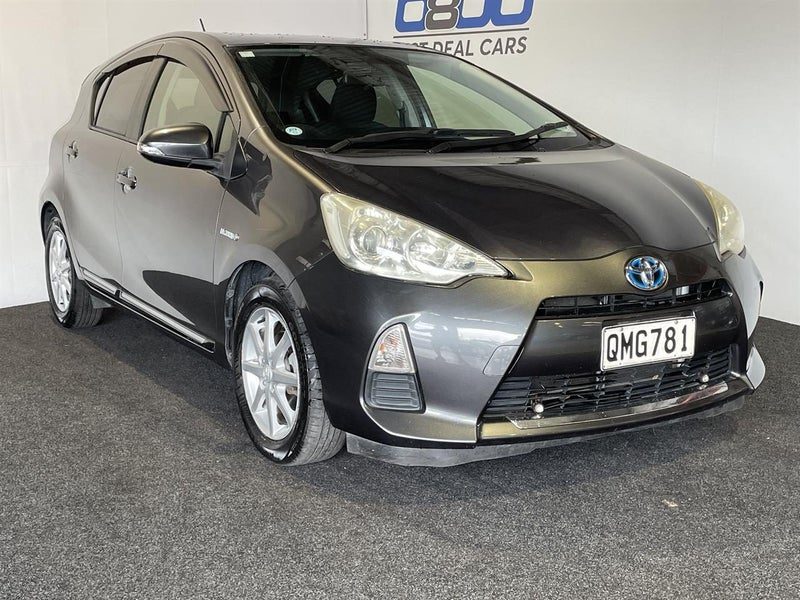 2012 Toyota Aqua HYBRID