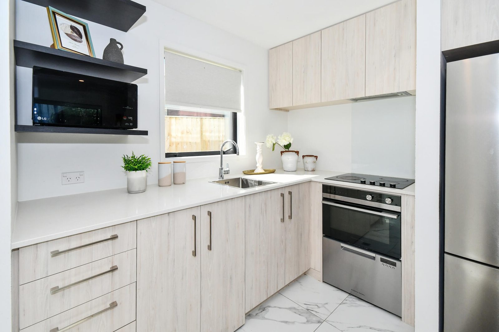 9/22 Yeovil Road, Te Atatu Peninsula, photo 4