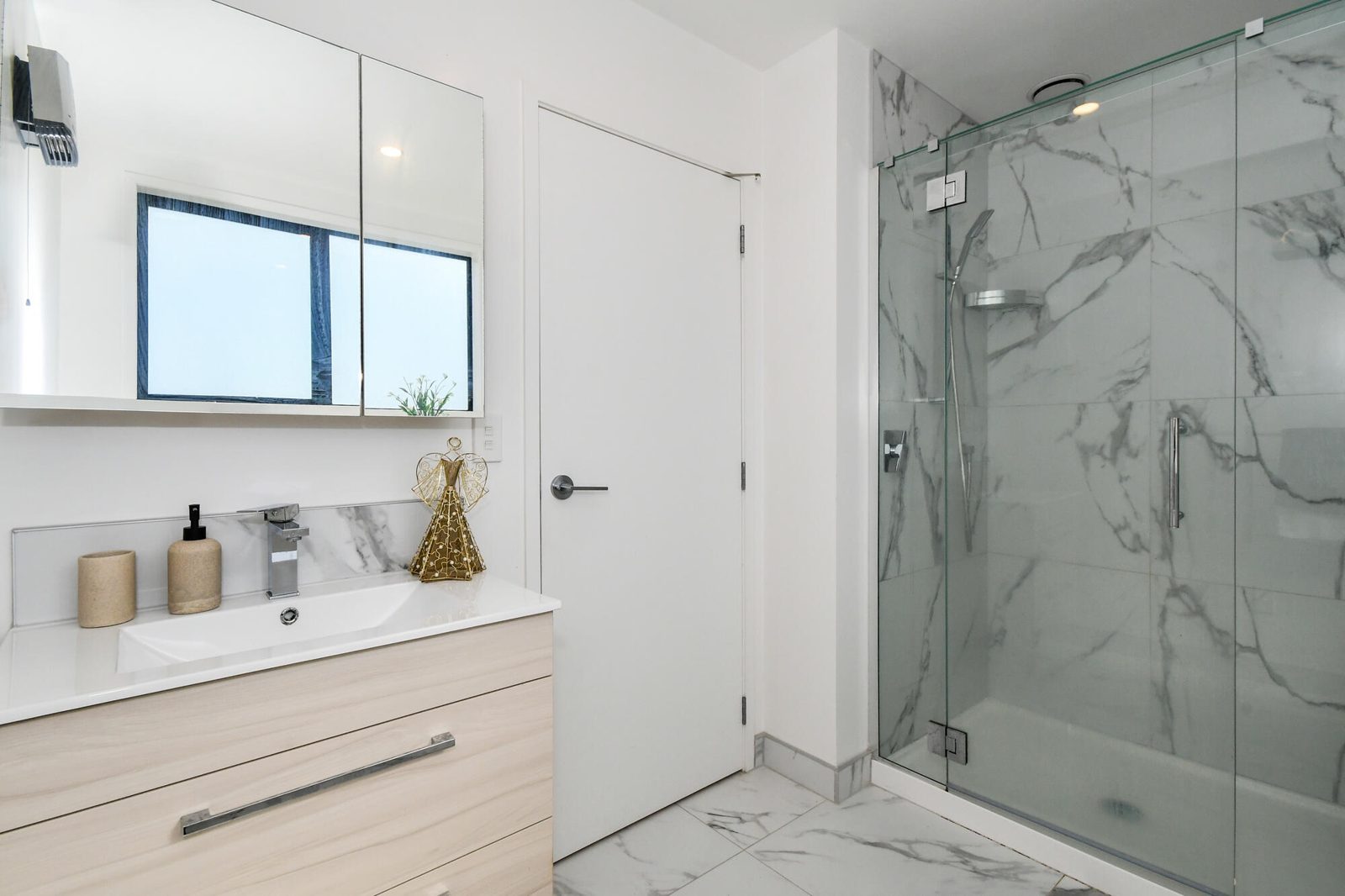 9/22 Yeovil Road, Te Atatu Peninsula, photo 8