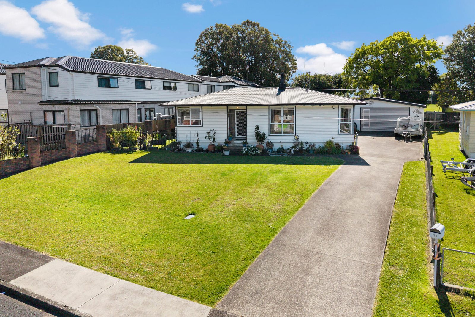 31 Eden Street, Mangere East, photo 1