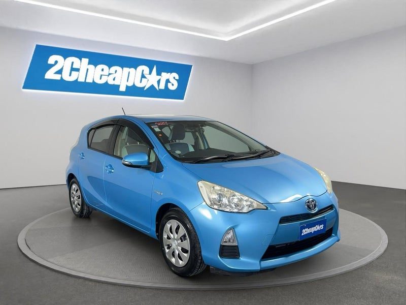 2013 Toyota Aqua S, photo 3