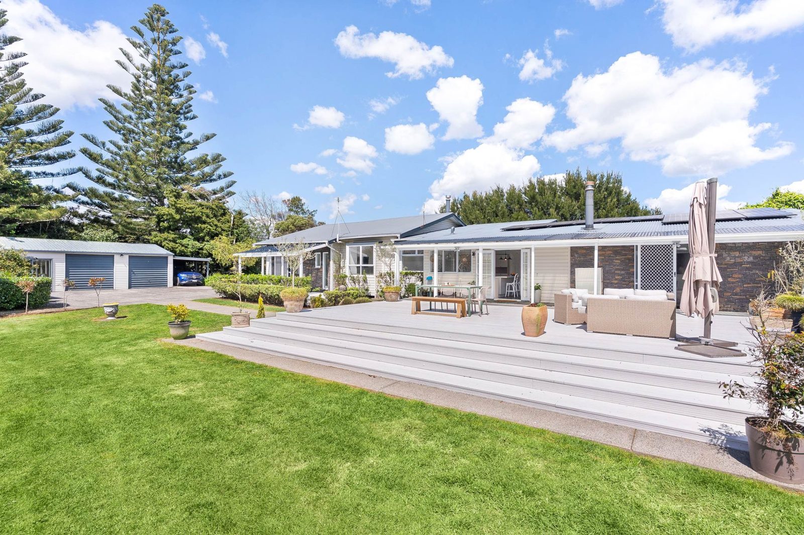 1402 Glenbrook Road, Glenbrook