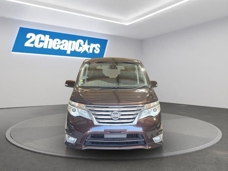 2015 Nissan Serena Hybrid Highway Star V Selection, photo 2