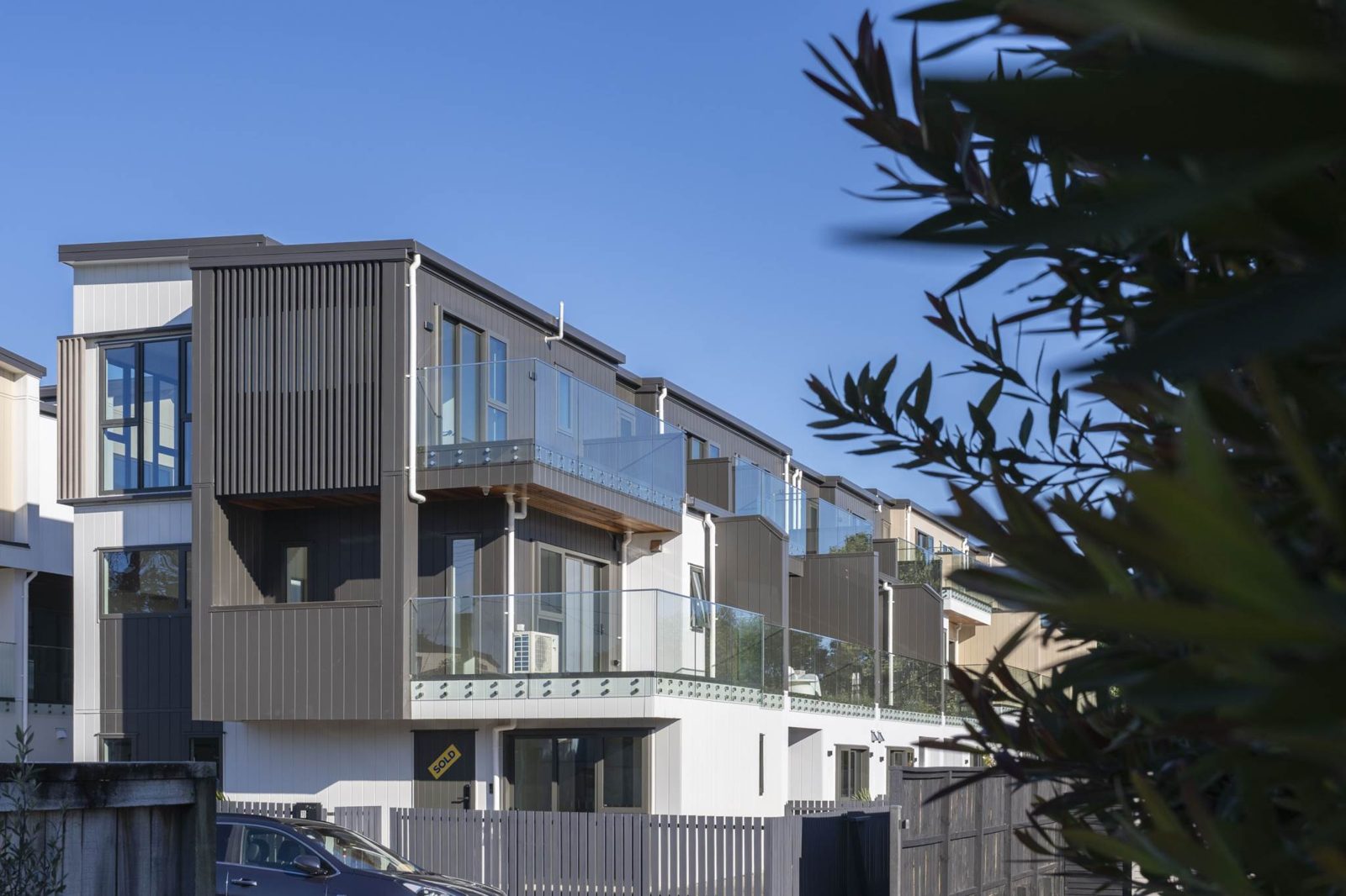 10-17/4 Springbank Lane, Te Atatu Peninsula, photo 9