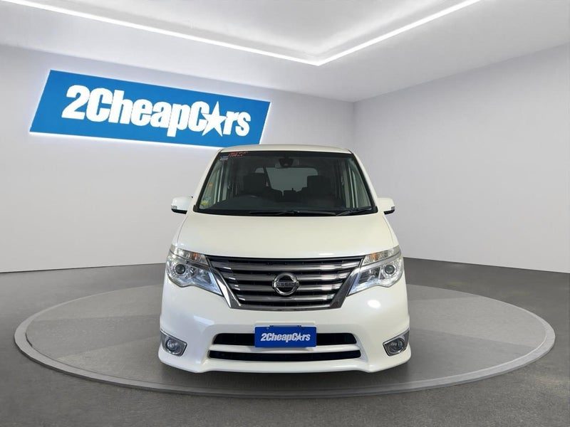 2014 Nissan Serena Hybrid Highway Star, photo 2