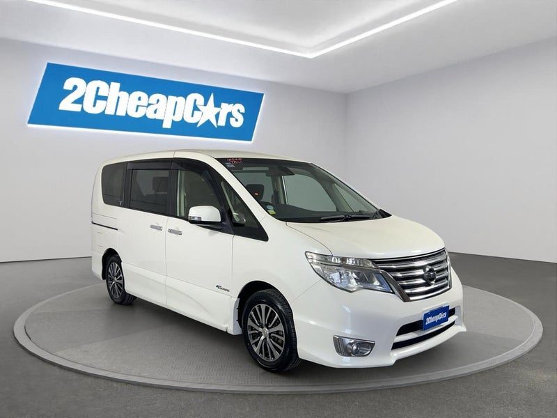 2014 Nissan Serena Hybrid Highway Star, photo 3