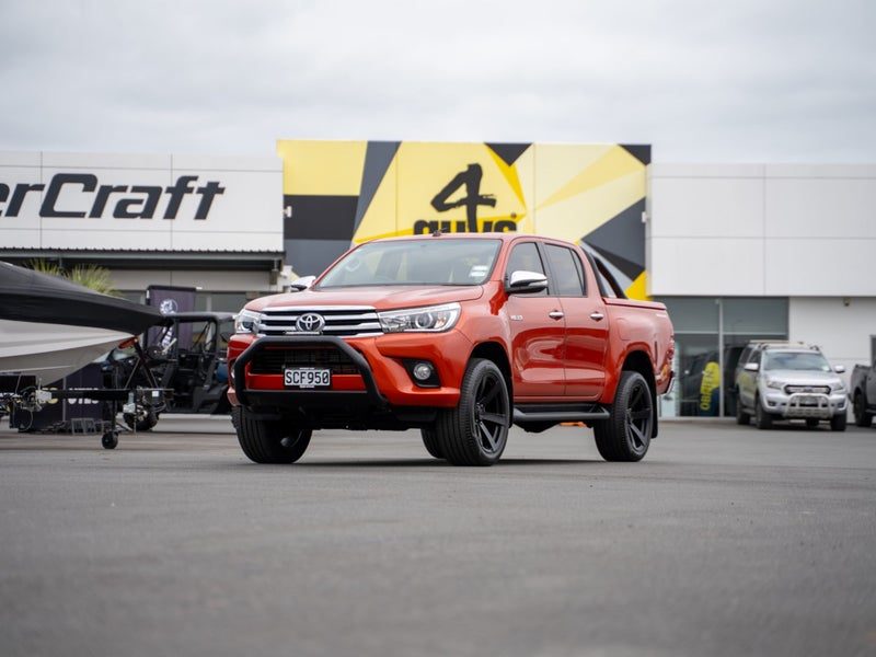 2017 Toyota Hilux SR5