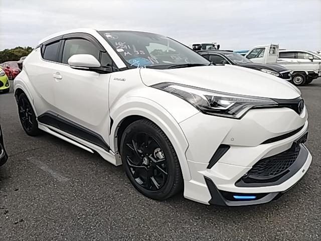2019 Toyota C-HR CHR Hybrid | G Mode Nero