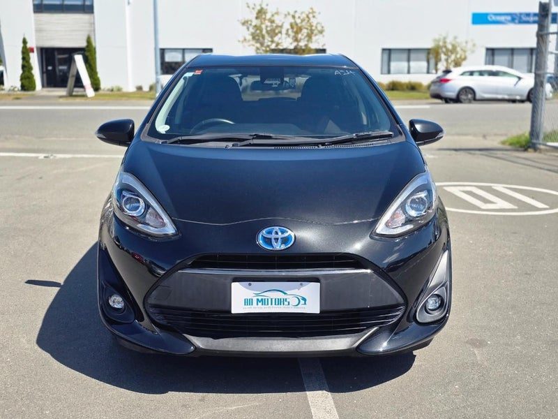 2017 Toyota Aqua G Model Cruise Control, photo 2
