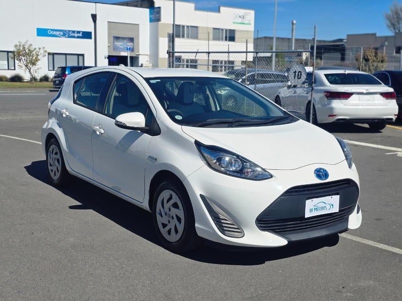 2019 Toyota Aqua L Facelift, photo 3