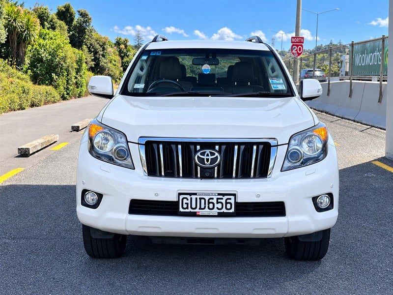 2010 Toyota Land Cruiser Prado VX, photo 2