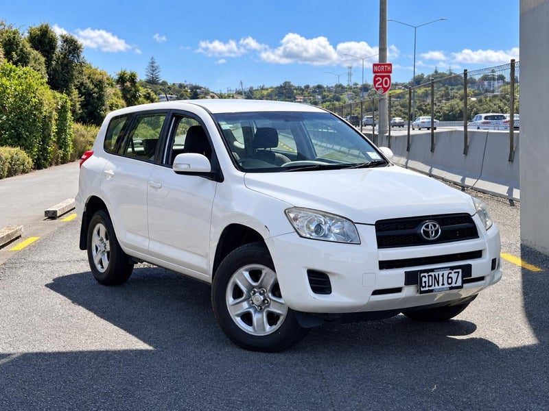 2011 Toyota RAV4 NZ New / 4WD / Towbar And 2 Keys