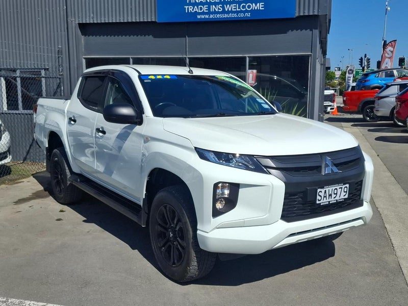 2022 Mitsubishi Triton 2.4 AT 4X4