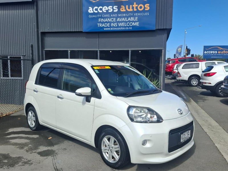 2012 Toyota Porte Welcab Mobility, photo 3