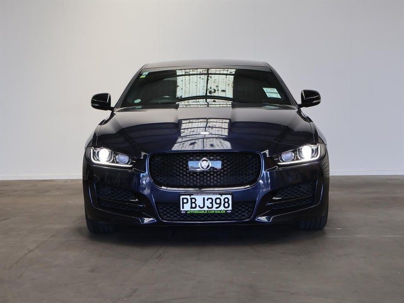 2016 Jaguar XE 20d R-Sport, photo 2
