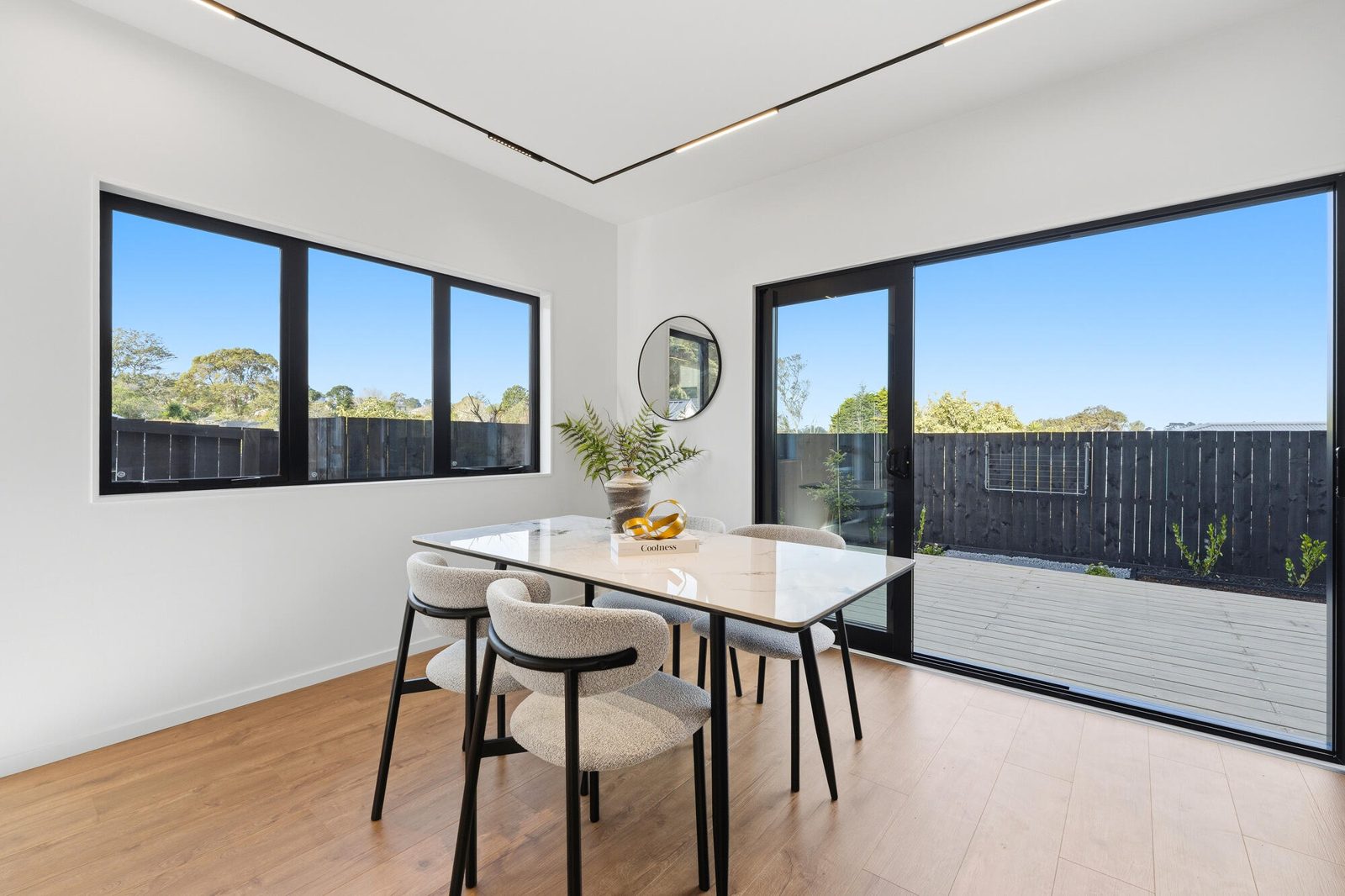 4/17 Cypress Place, Sunnynook, photo 8